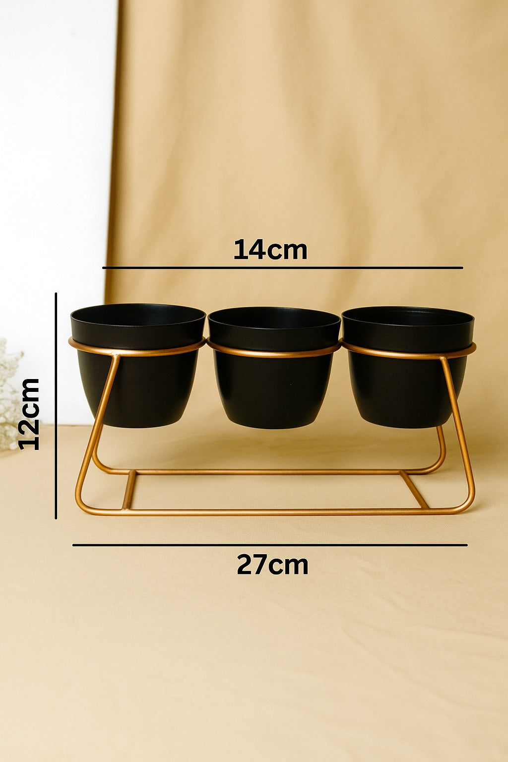 Indoor and outdoor Metal stand.